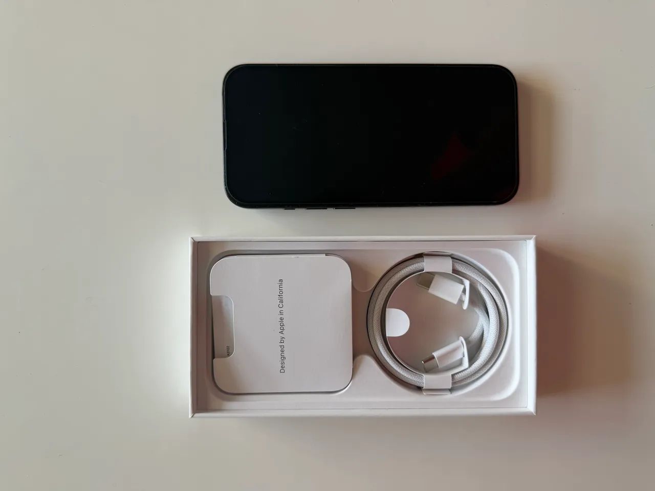 iPhone 15 pro 256gb preto c/ NF e caixa - Celulares e Smartphones
