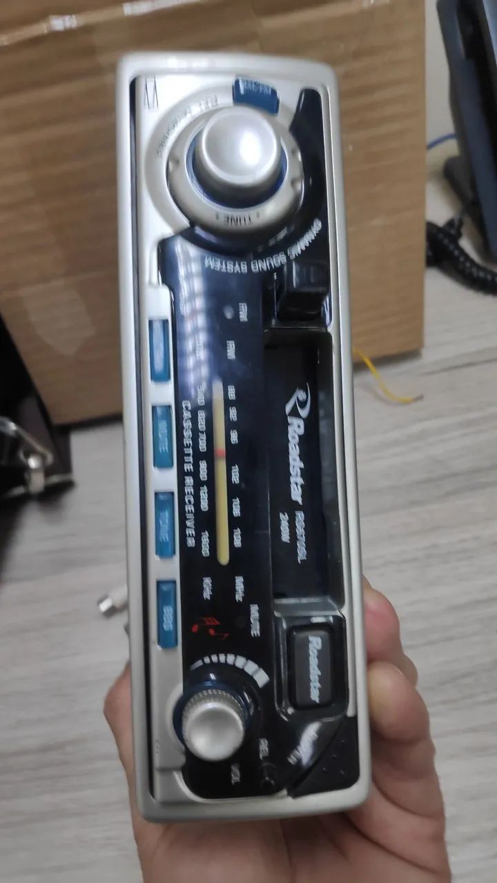 Rádio e Toca Fita Roadstar Funcionaodo perfeitamente  - Foto 5