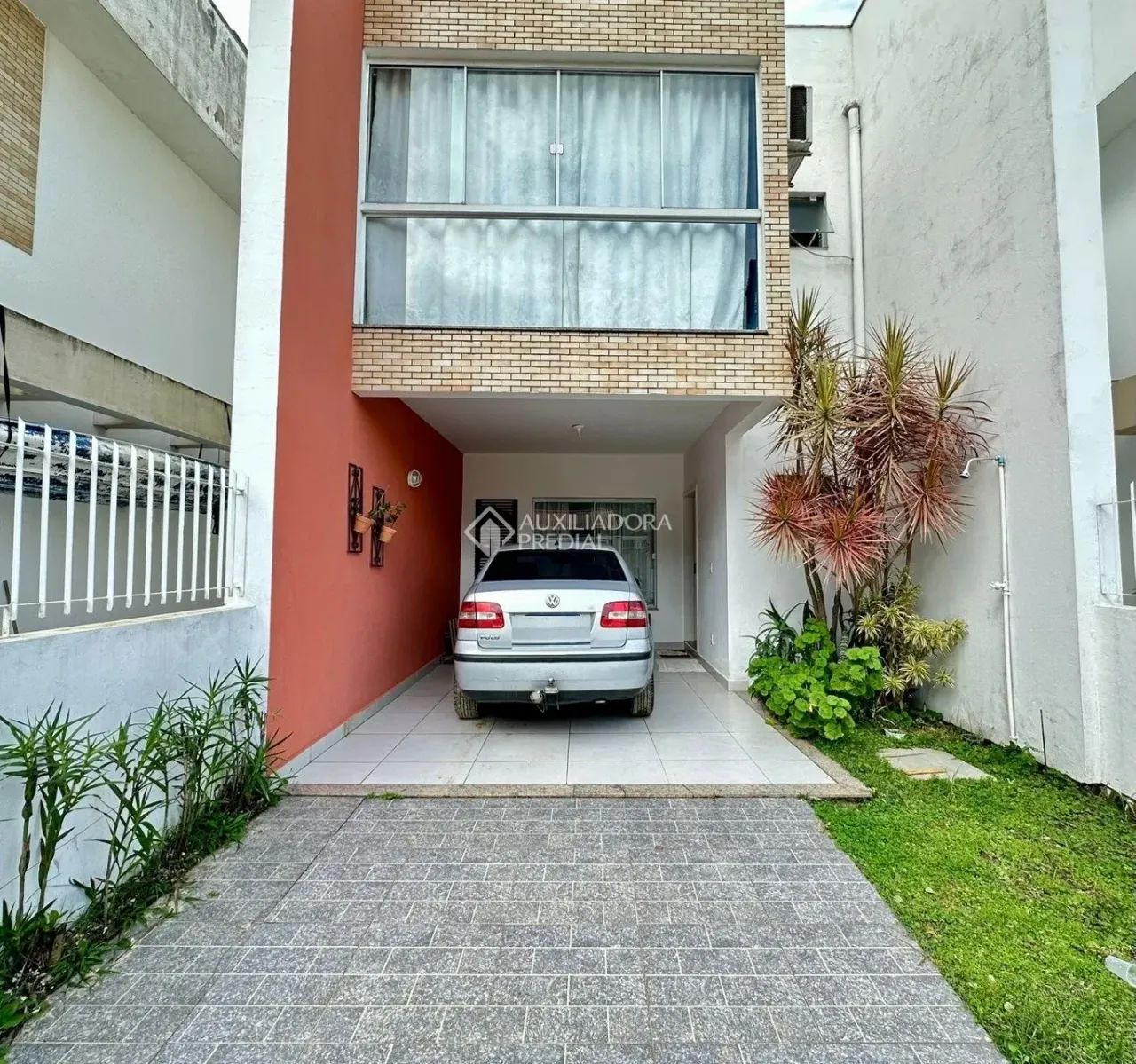 Casa mobiliada, no Rio Tavares em Florianópolis. - Foto 2