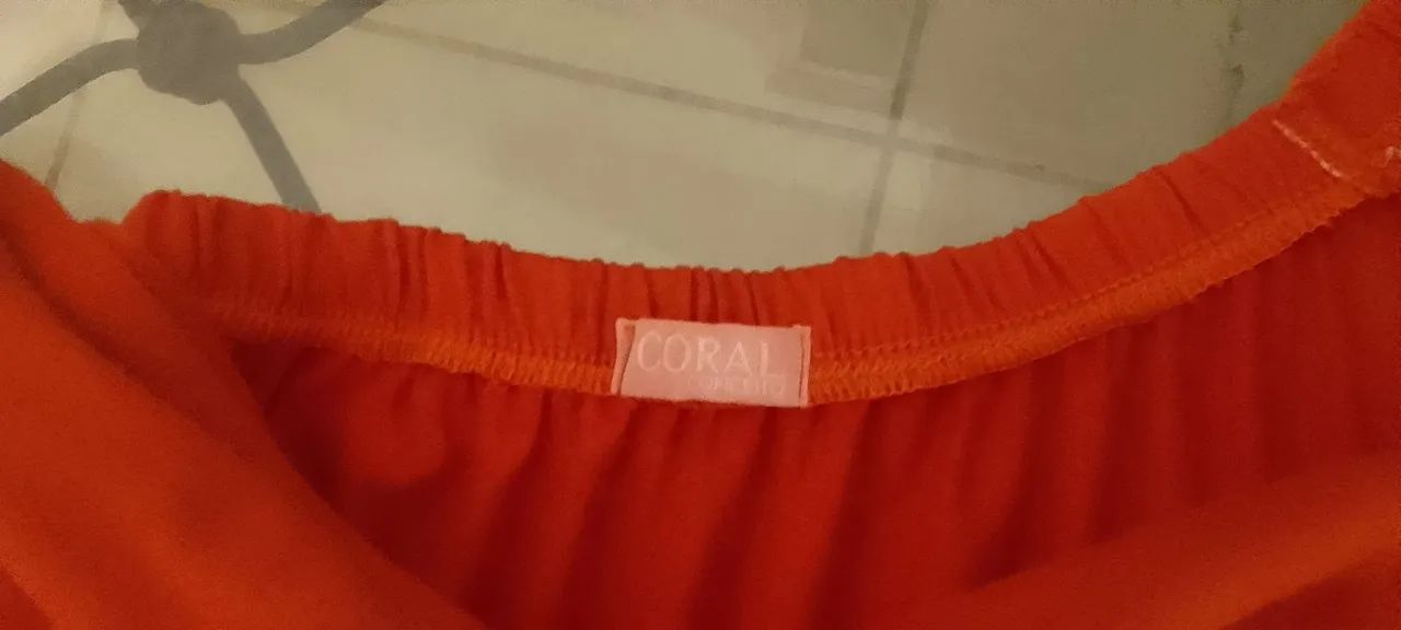 Vestido Coral Conceito tam M - Foto 3