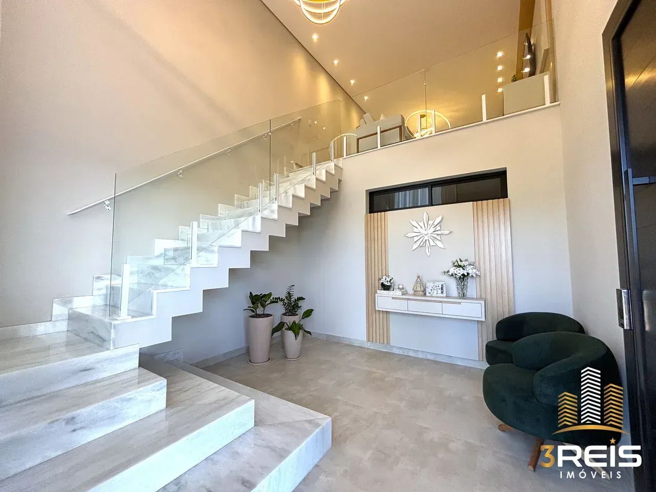 CASA NOVA, MODERNA E COM MOBÍLIA PLANEJADA EM SOCORRO/SP - Foto 2
