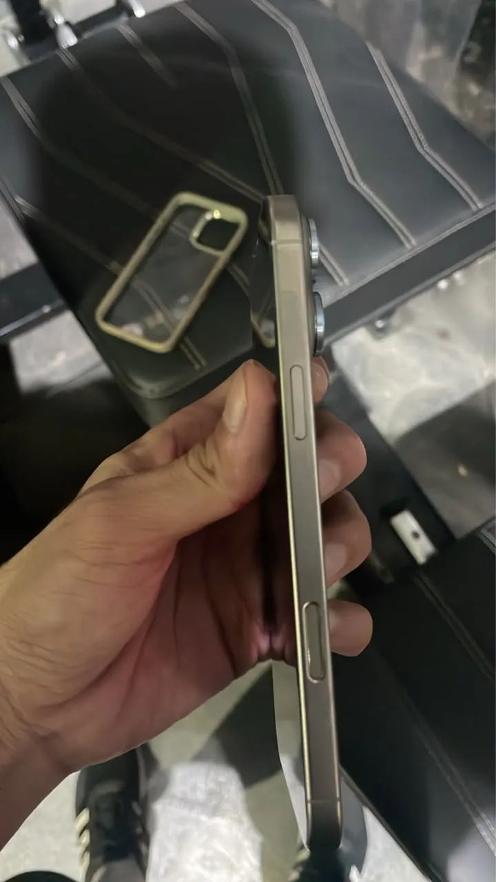 iPhone 16 Pro Max 256GB Natural Titanium - Foto 3