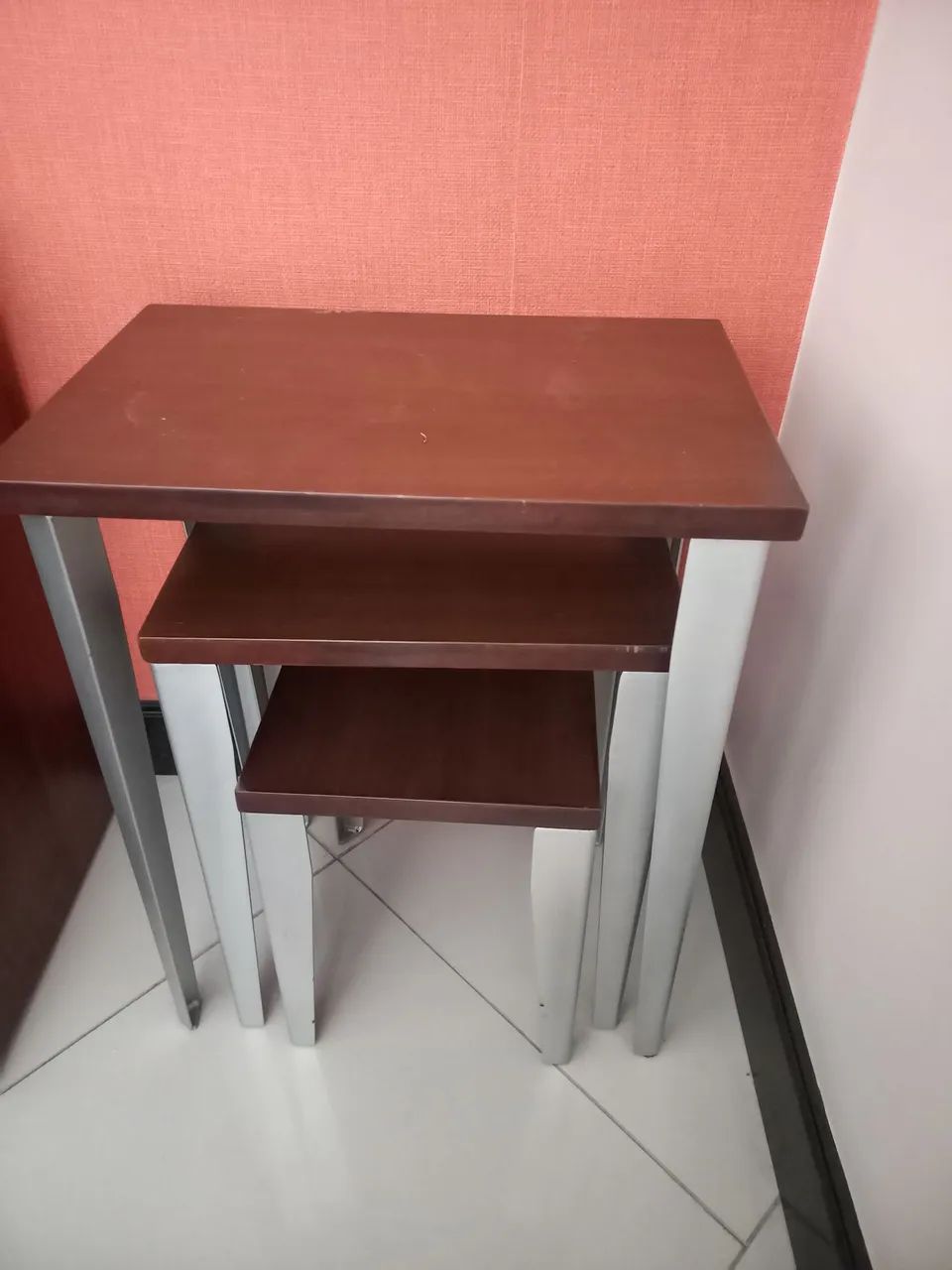 Conjunto de 3 mesas de madeira! - Foto 4