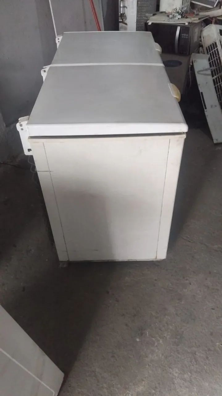 Vendo freezer horizontal funcionando tudo  - Foto 4