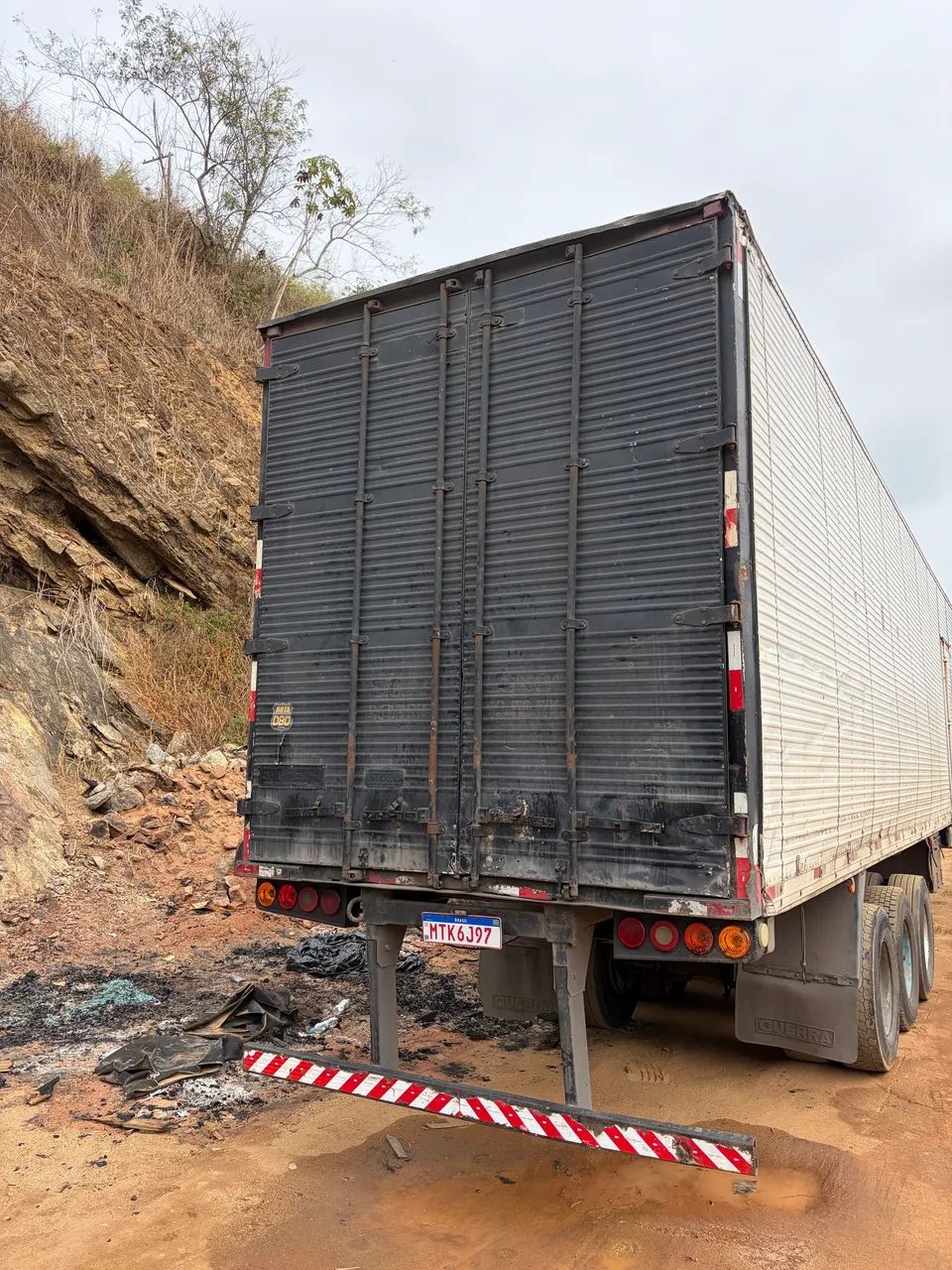 Carreta Guerra 28 Pallets  - Foto 5