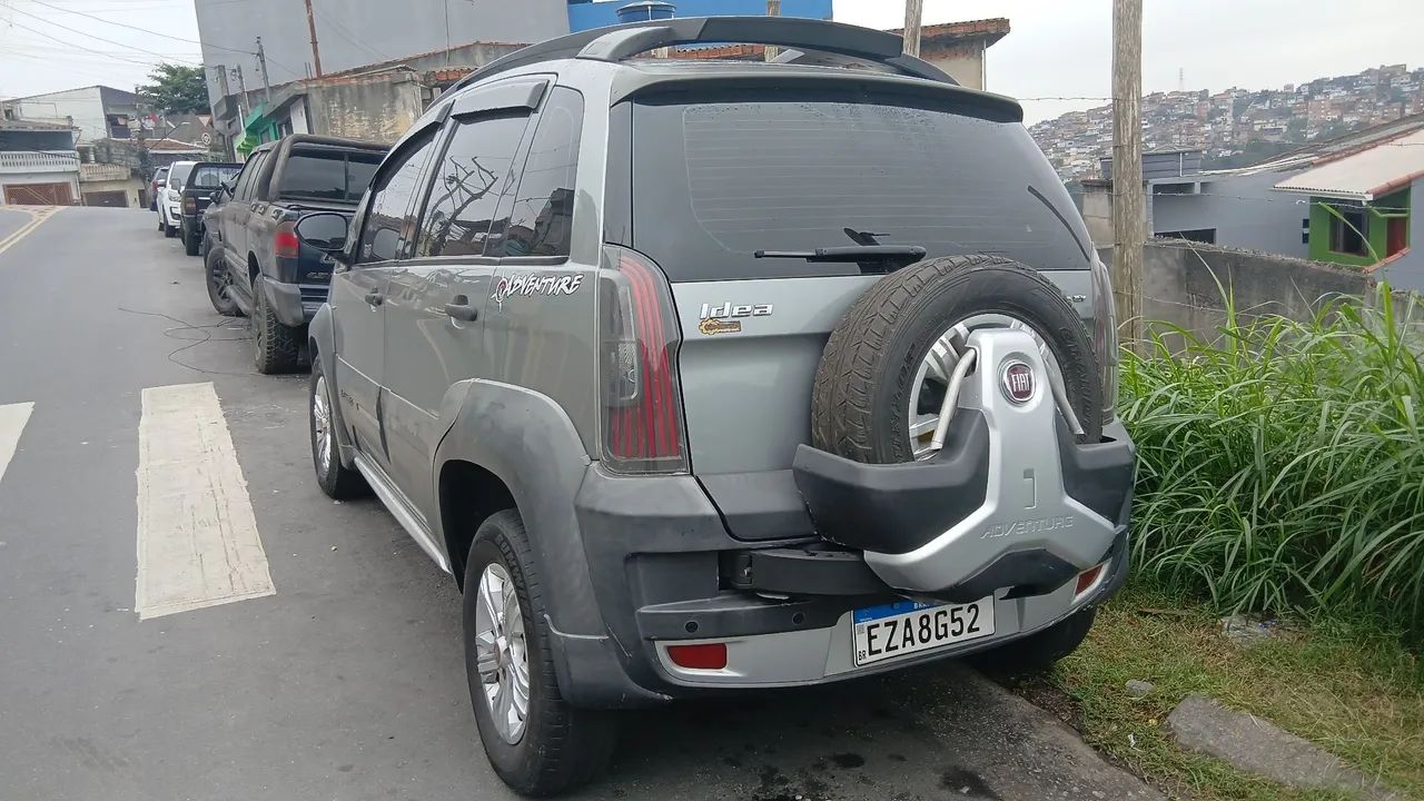 Fiat Idea Adv./ Adv.lock.dualogic 1.8 Flex 5P 2012 - Foto 4