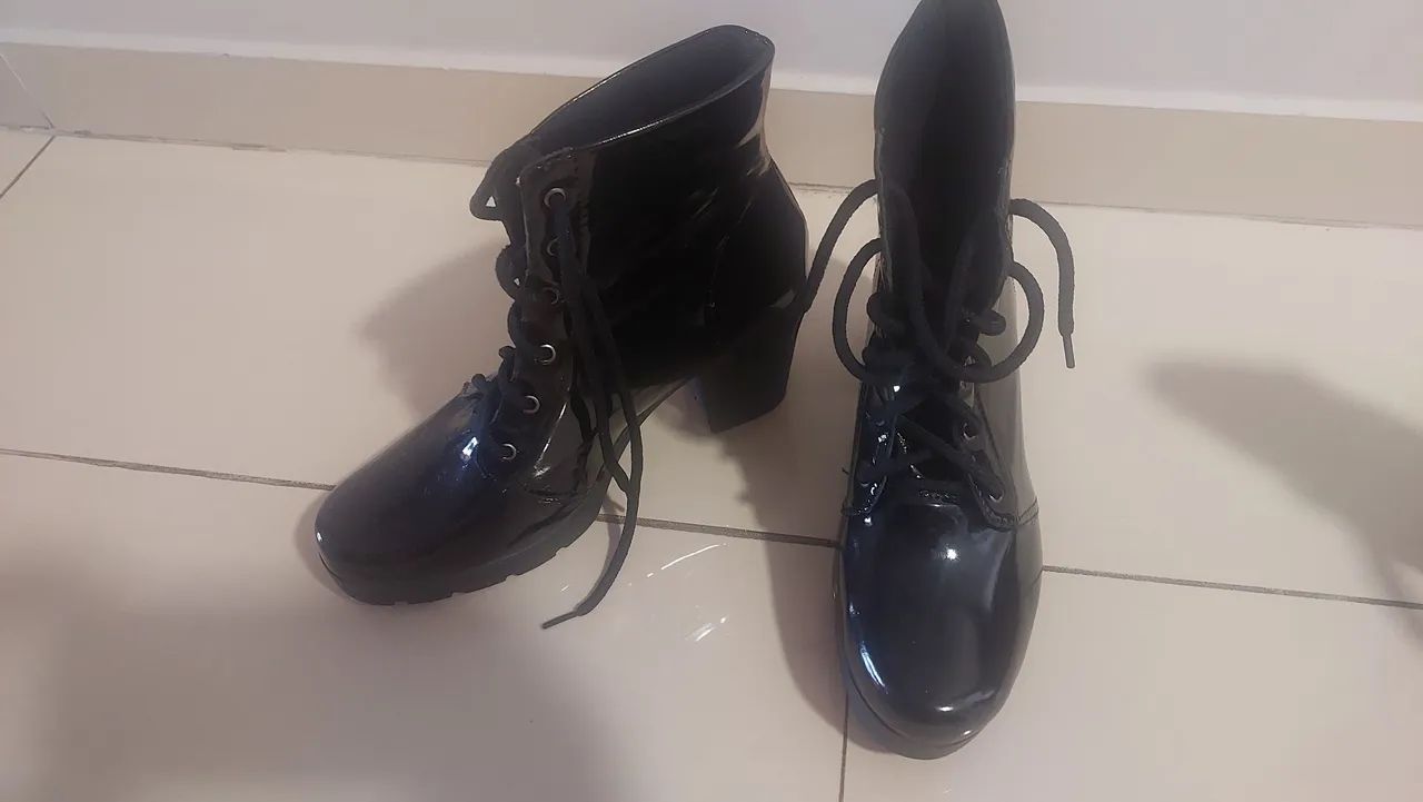 Botas super conservadas! - Foto 3
