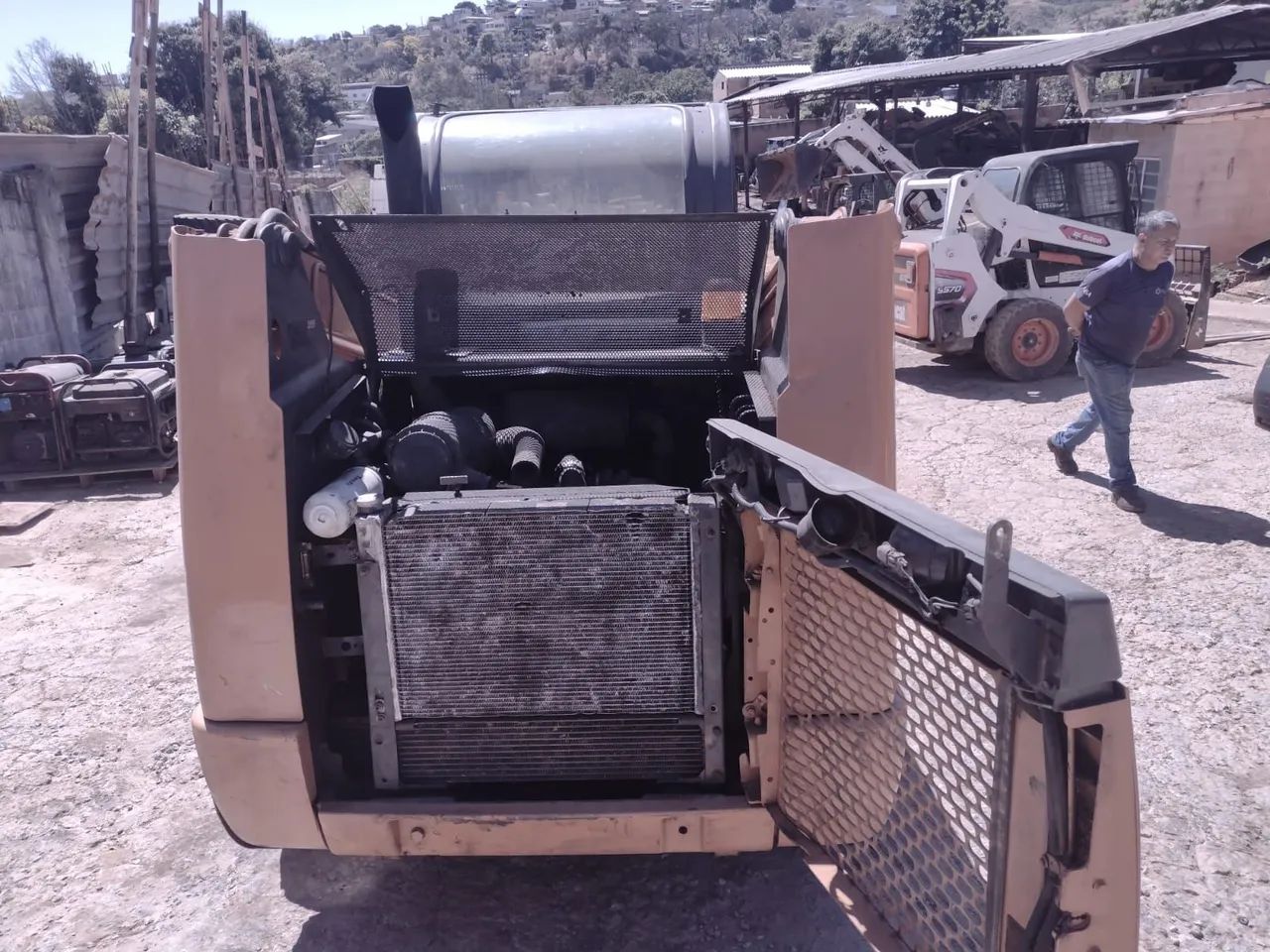 Mini carregadeira SR175 CASE ano 2015 - Foto 4