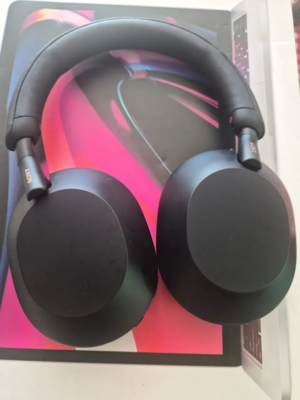 Sony Fones de ouvido WH-1000XM5 premium com cancelamento 