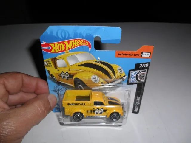 hot wheels Picape Fusca Dodge dart e Saveiro lote com 3 minis lacradas