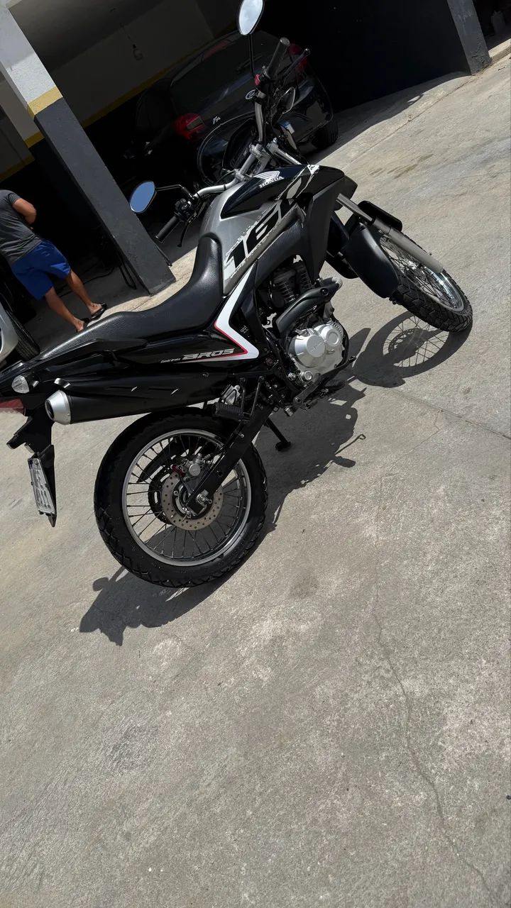 Moto extremamente nova, só pegar e andar! - Foto 2