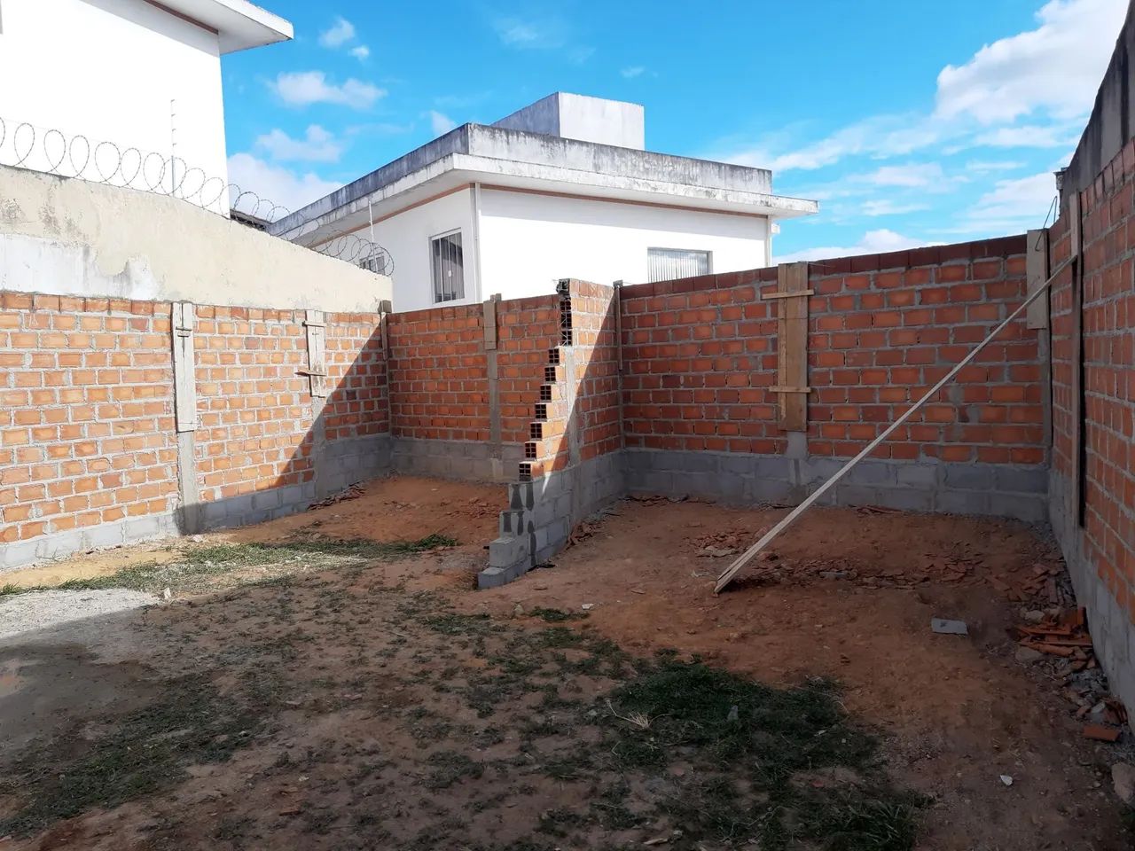 Construção e reformas.