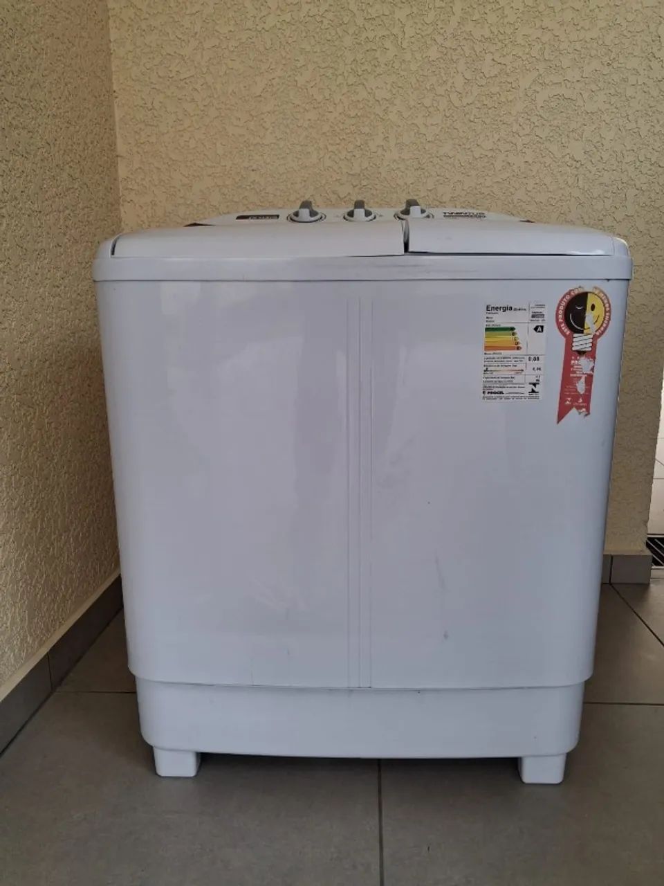 Lavadora de Roupas Twin Tub Praxis, com centrífuga (Usada)