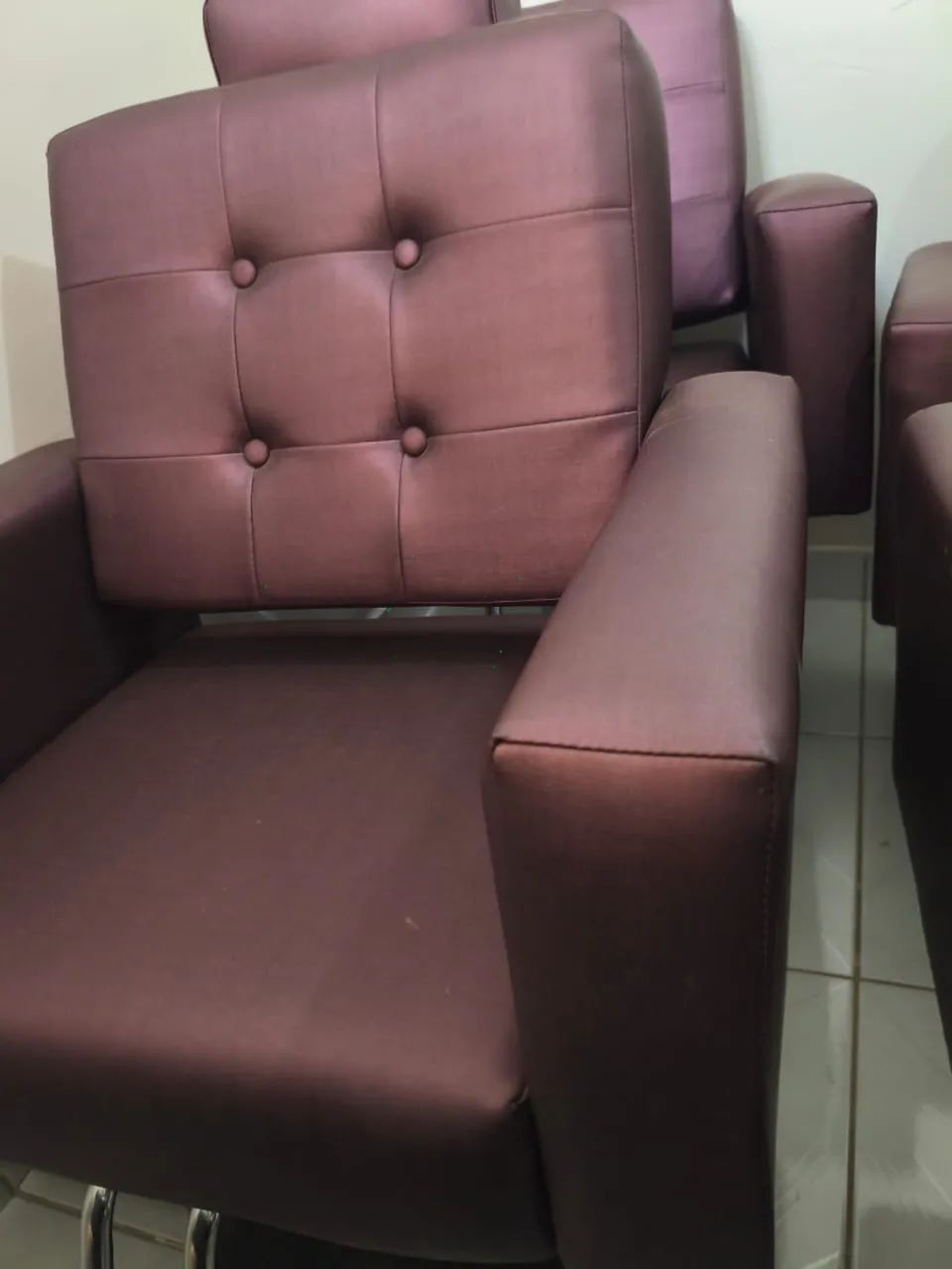 Cadeiras elegantes  - Foto 3