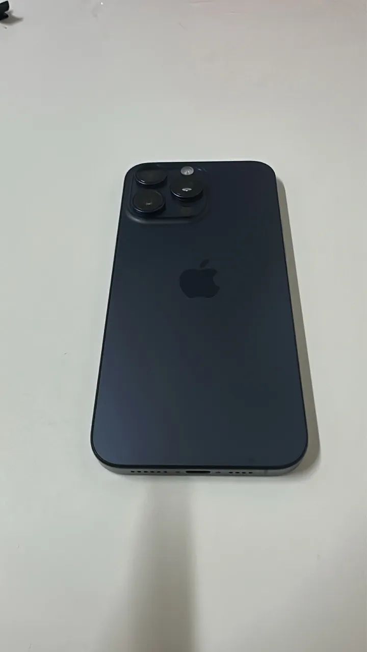 iPhone 15 pro Max 256 GB Azul Titânio  - Foto 3