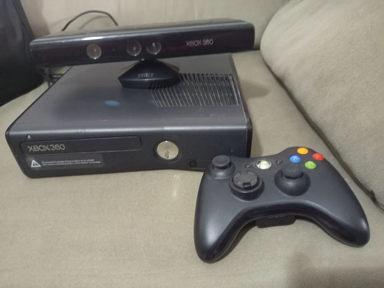 Vendo XBOX 360 Seminovo