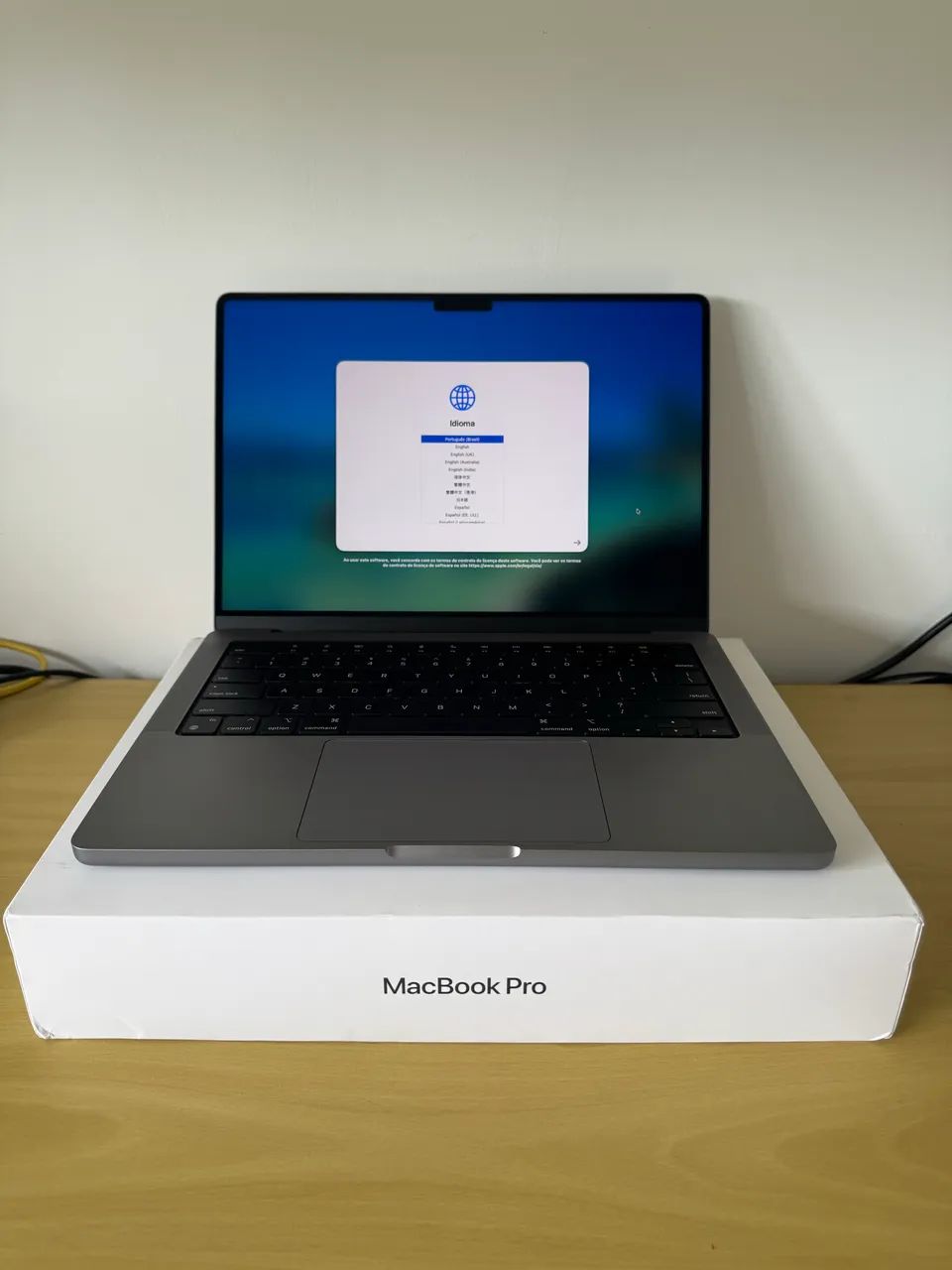 MacBook Pro 14 M1 Max 64GB 8TB SSD Garantia Apple 02/2027