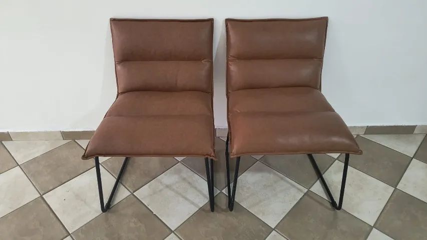 Cadeiras de decoração  - Foto 3