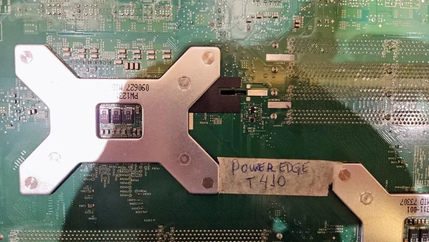 Placa Dell PowerEdge T410 M638F Xeon E5504 com Dissipador - Foto 4