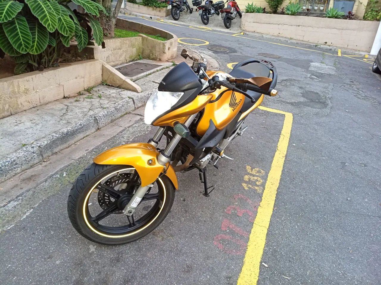 Cb300 gasolina  - Foto 3
