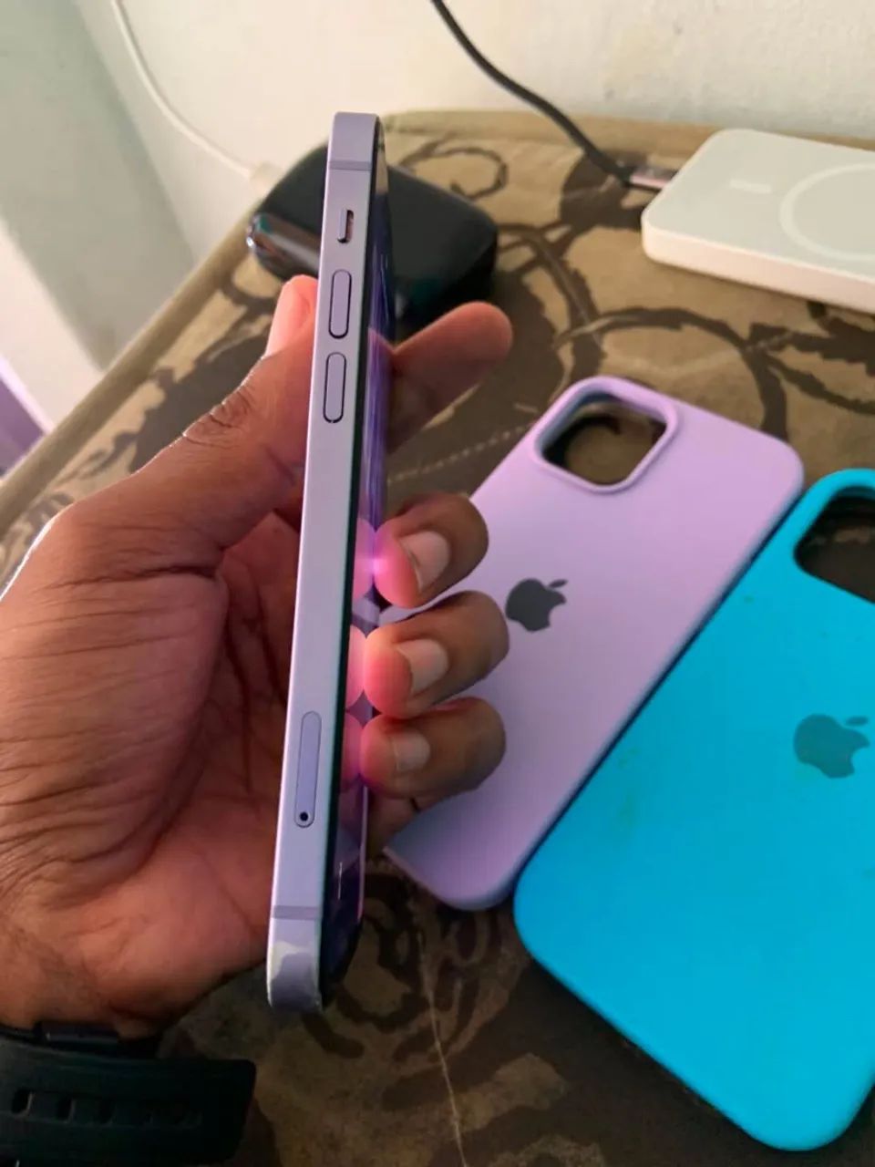 iPhone 12 normal Roxo ? - Leia a descrição 