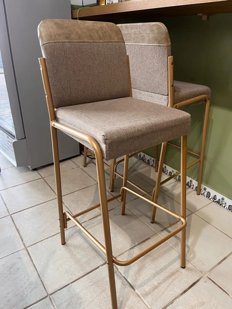 VENDO BANQUETAS 