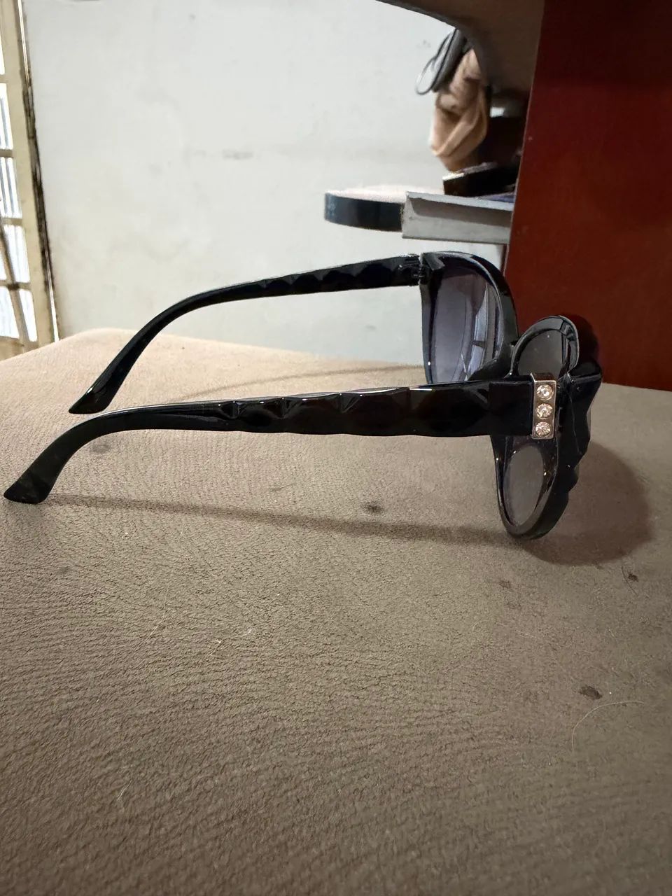 Vendo óculos de sol - Foto 4