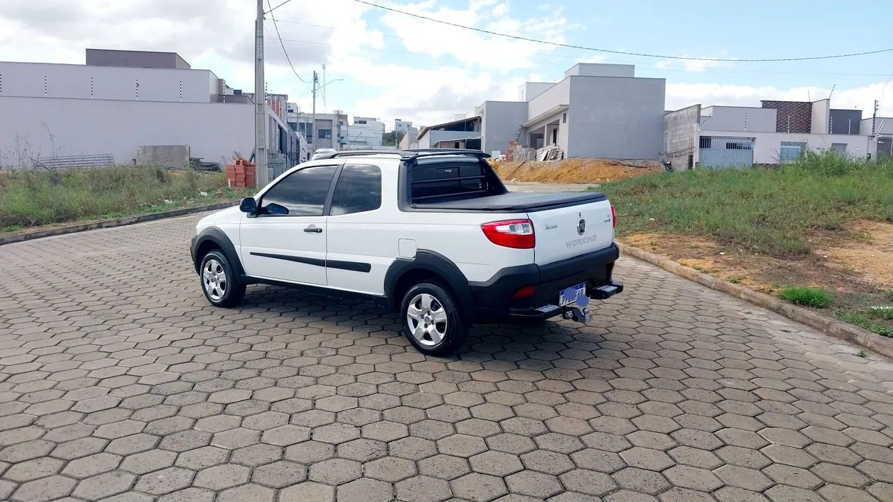 Fiat Strada Working Celeb.1.4 Fire Flex 8V CD 2015 - Foto 3
