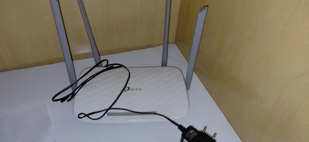 Vendo roteador TP-Link Dual band  4 antenas e Modem roteador TP-Link  - Foto 2
