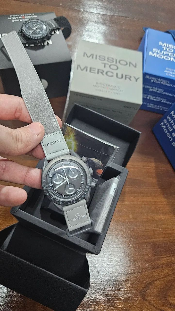 Relógio Omega x Swatch Moonswatch - Completo com caixa