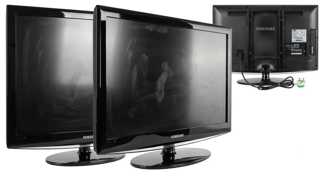 TV Samsung 20 polegadas. Nao está ligando. Peças para TV