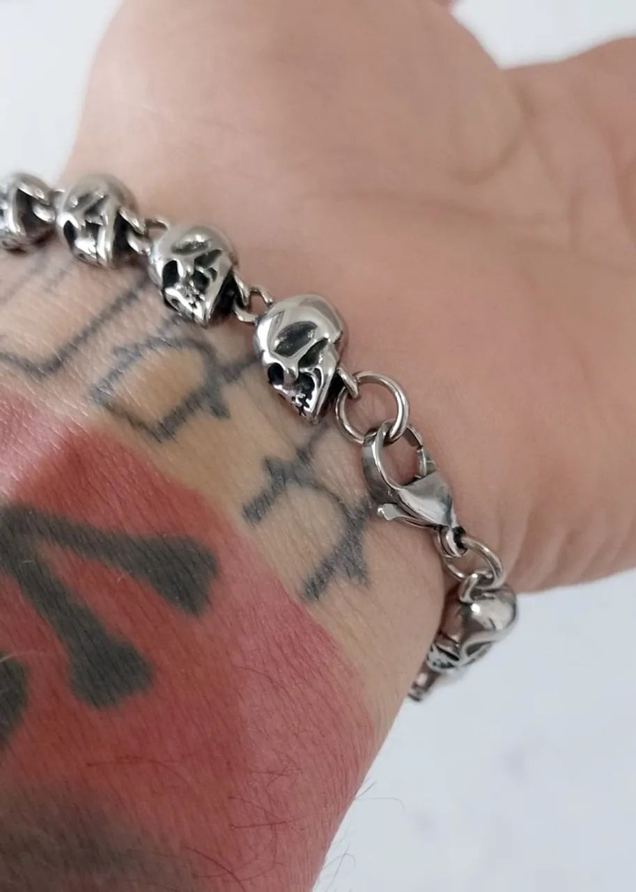 Pulseira Multi Skull Aço Inoxidável Maciço - Foto 2