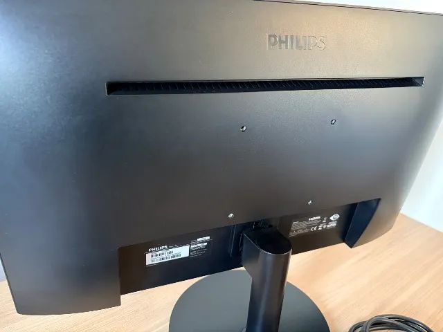 Monitor Philips 24" Full HD 75Hz IPS (Excelente Estado) - Foto 4