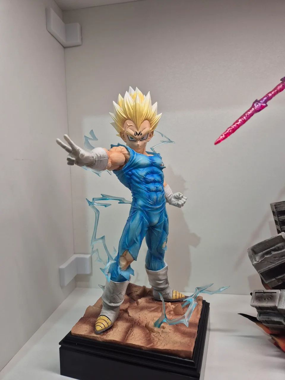 Action Figure Majin Vegeta / Dragon Ball Z - Foto 3