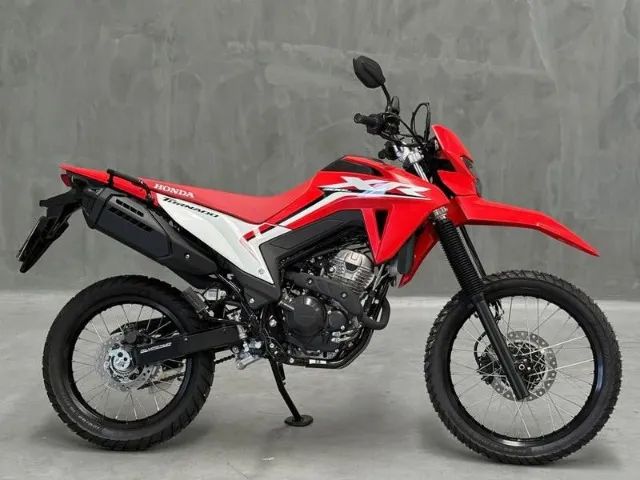 XR300L TORNADO 2025