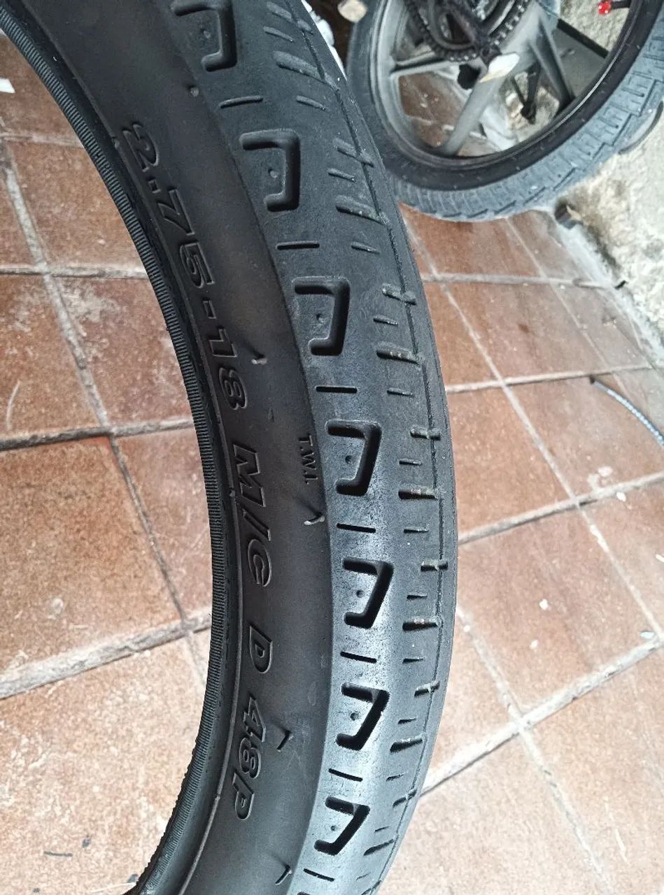 PAR PNEUS SEM CAMARA  CG TITAN FAN START YBR FACTOR  - Foto 4