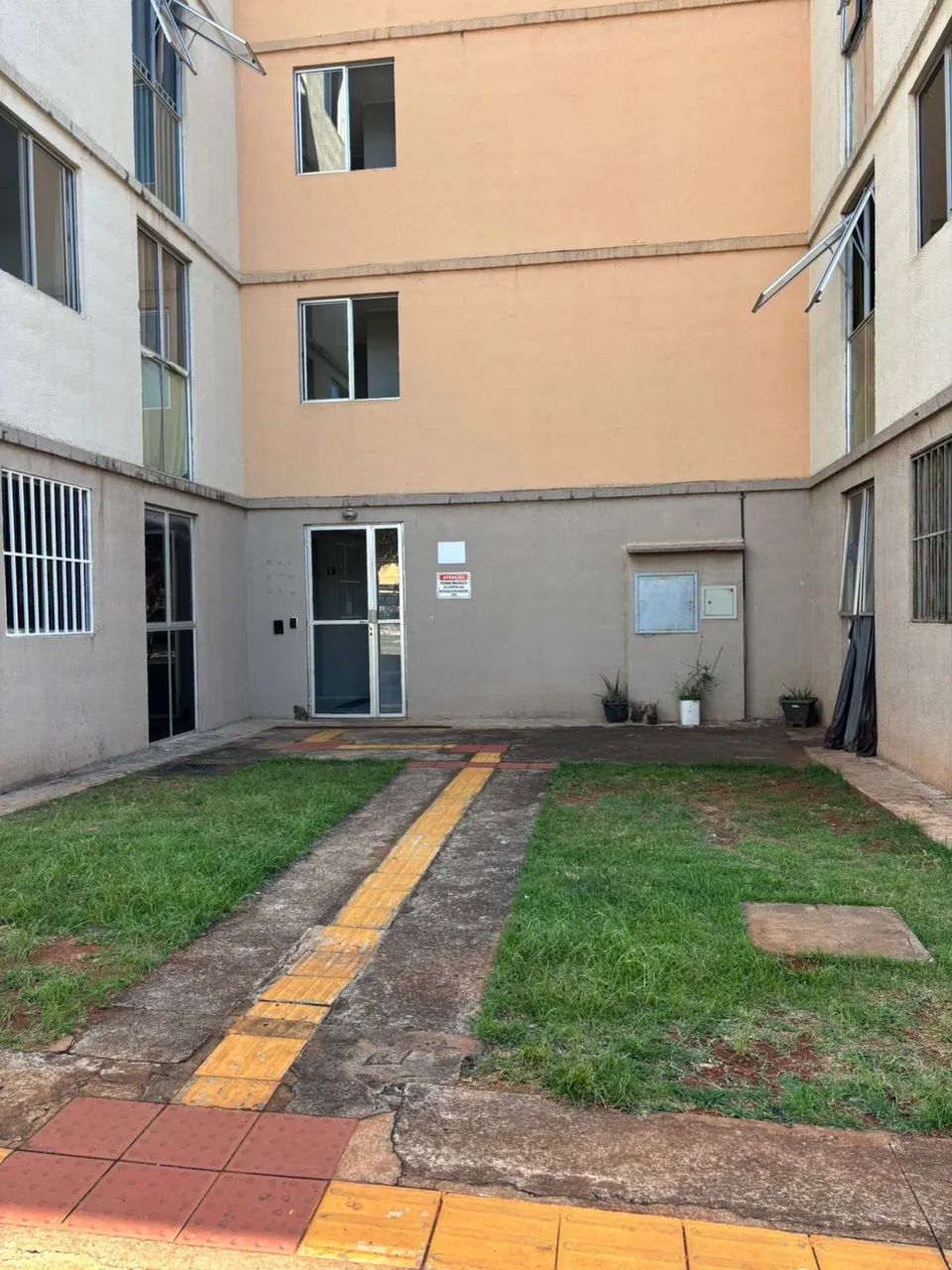 Foto - Senador Canedo - Setor Central 2