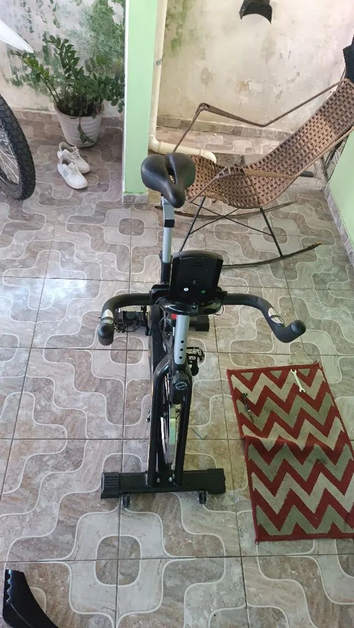 BICICLETA ERGOMÉTRICA  - Foto 3