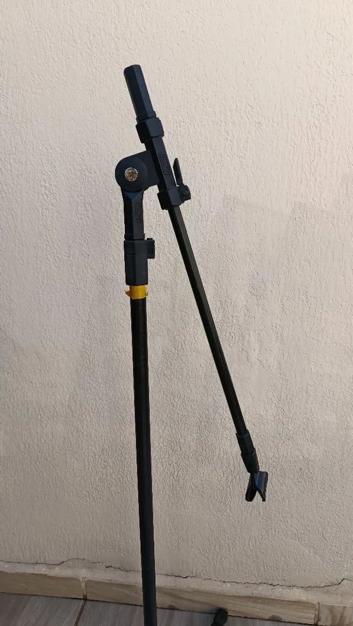 Pedestal de microfone RMV 