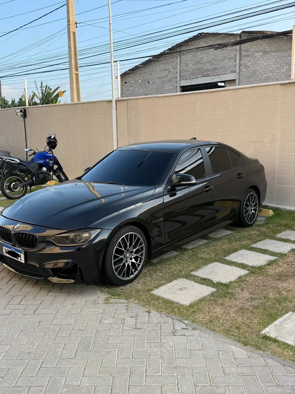 BMW 320I A 2.0 Turbo/activeflex 16V 184cv 4P 2013