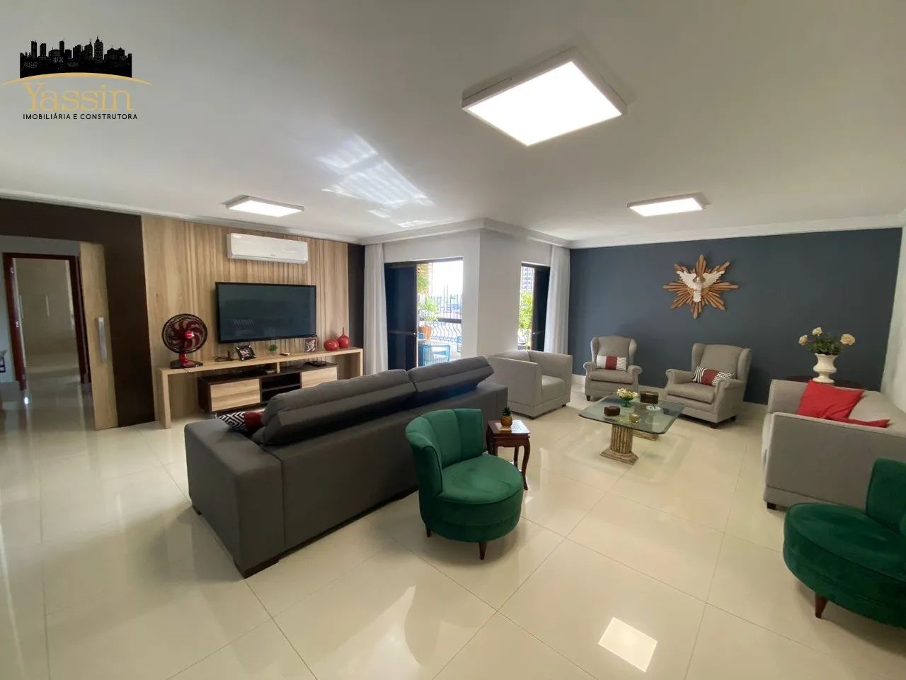 Apartamento a venda na Praça Popular, Edifício Vila Del Fiori em Cuiabá-MT!