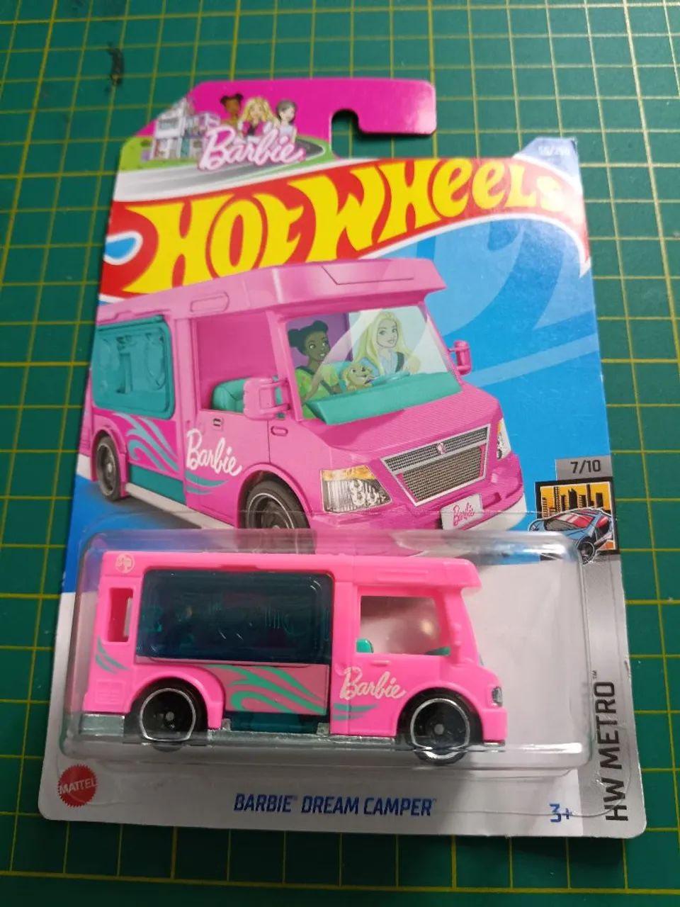 Hot Wheels Barbie Dream Camper 
