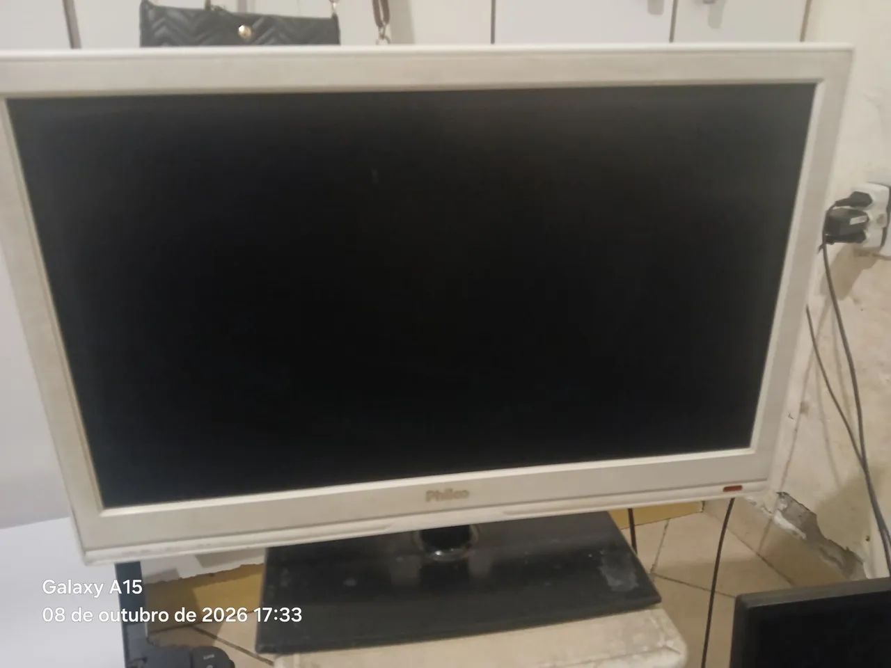 Vendo TV Monitor LG 24 polegadas com defeito na placa