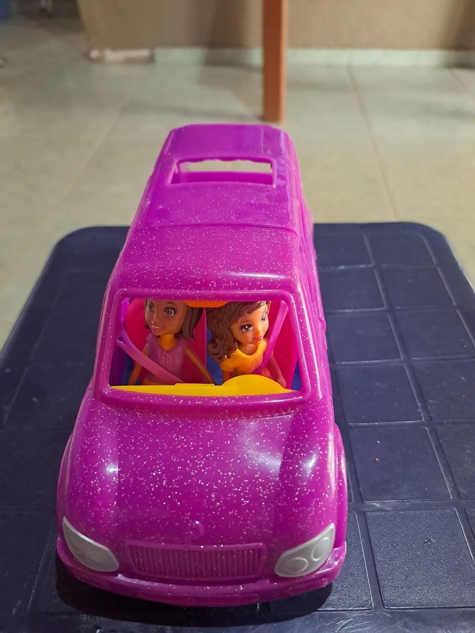 carro de brinquedo 