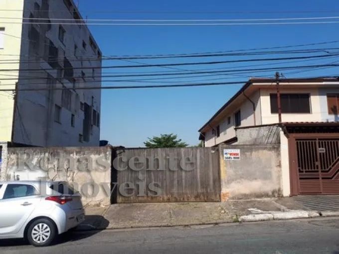 Terreno Plano - 329 m² em Ótima Localização!