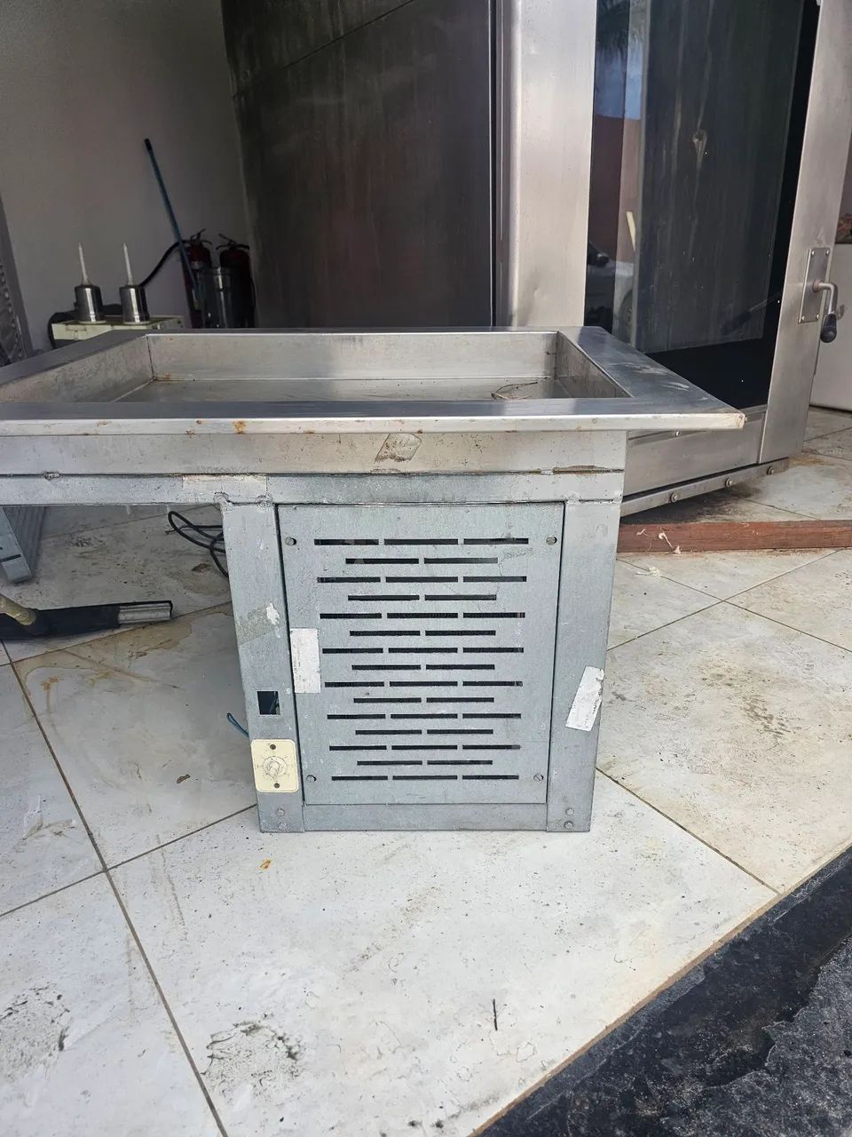 pista fria para buffet ou açaí 