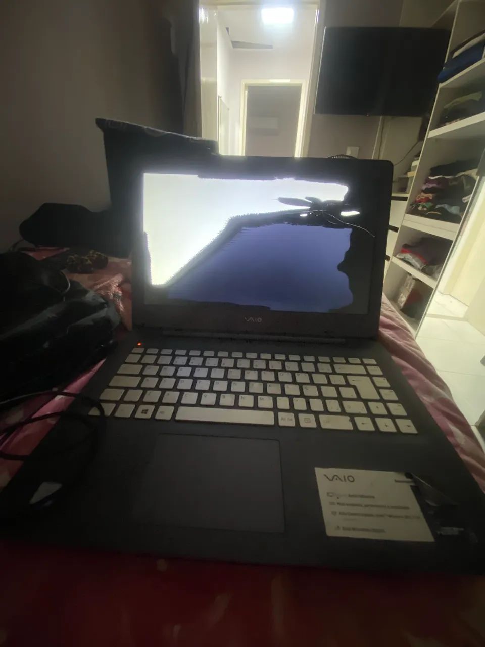 VENDO NOTEBOOK VAIO. COM DEFEITO - Foto 3