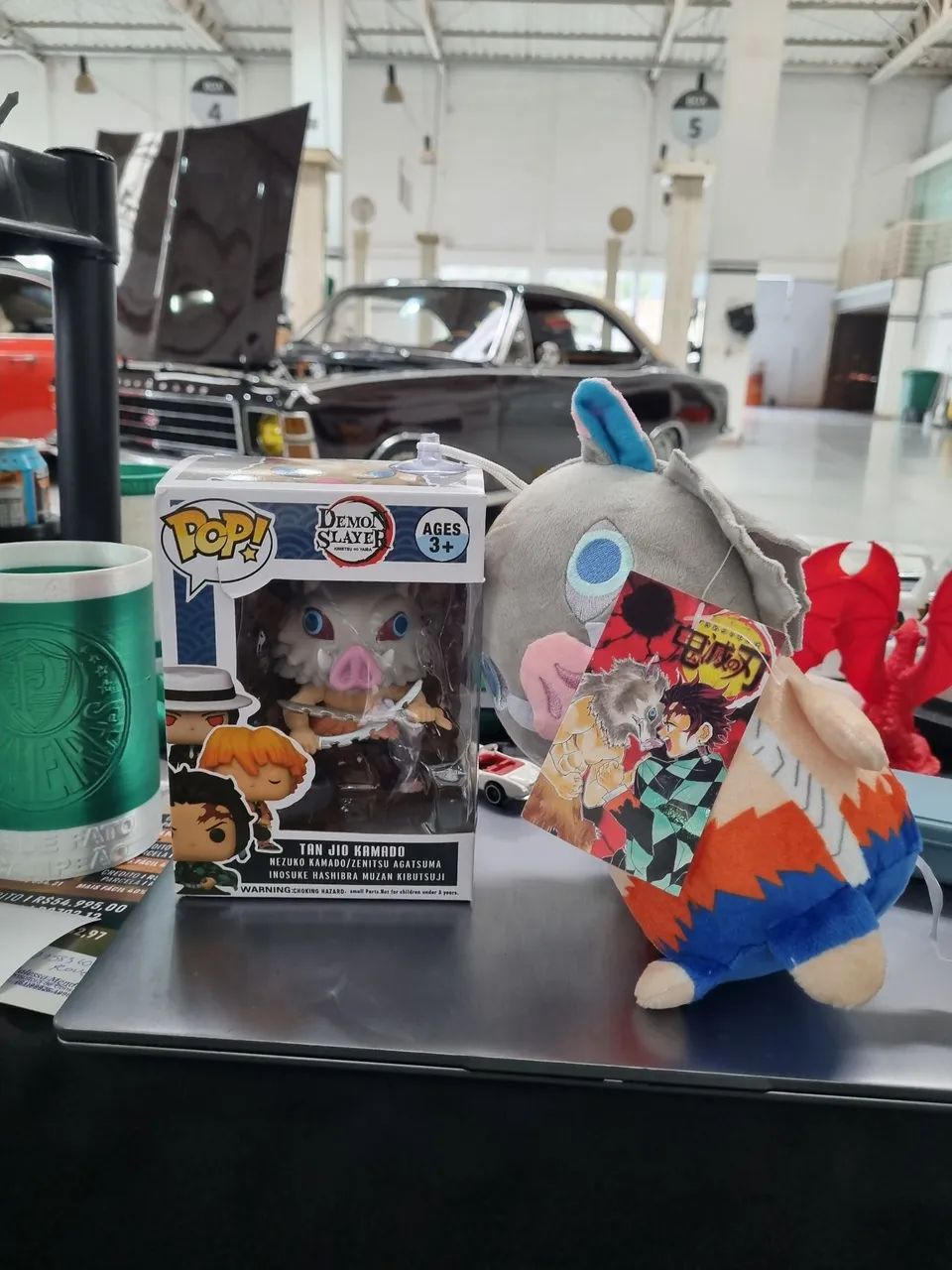 Funko pop Tan Kaio + Pelucia