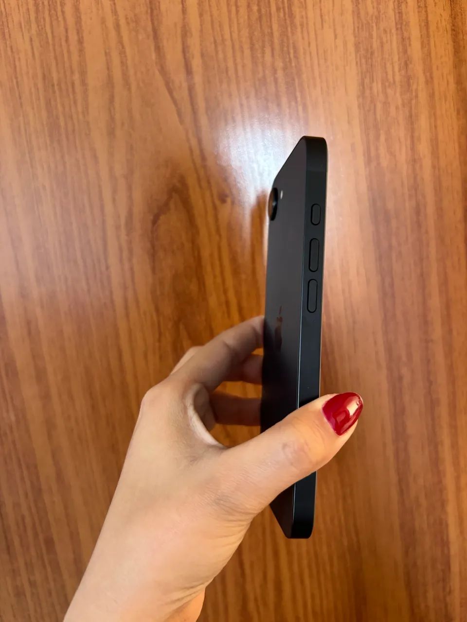 iPhone 16e - Foto 2