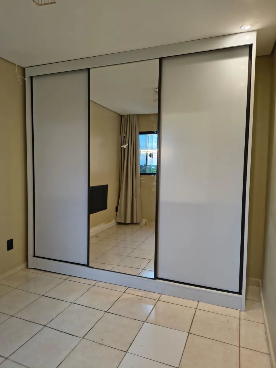GUARDA ROUPA DIAMOND*     (_100% MDF 8 GAVETAS_)  